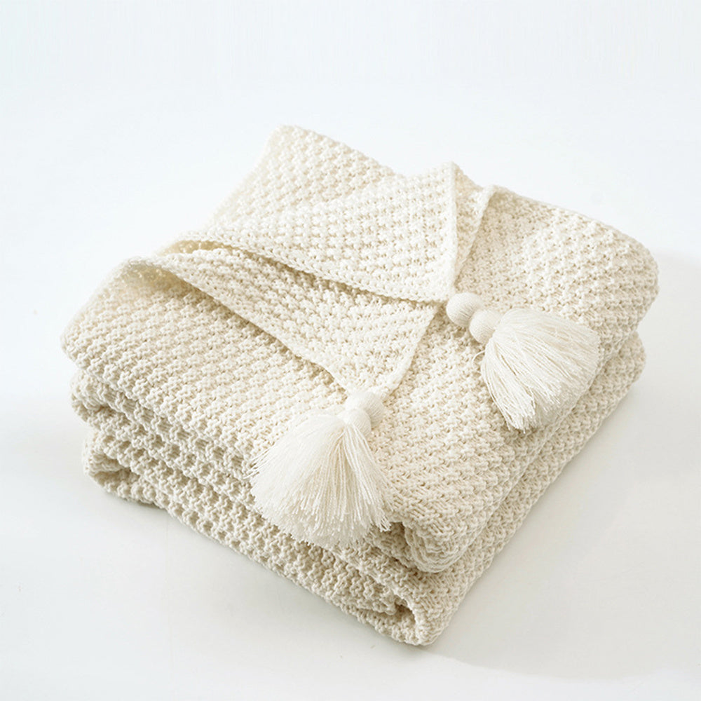 Couverture Nordique Tricotée à Glands – Élégance Cosy pour Canapé, Lit & Bureau