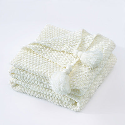 Couverture Nordique Tricotée à Glands – Élégance Cosy pour Canapé, Lit & Bureau