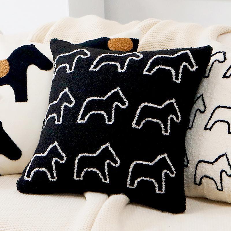 Housse de Coussin Élégante – Transformez Instantanément Votre Canapé & Votre Lit